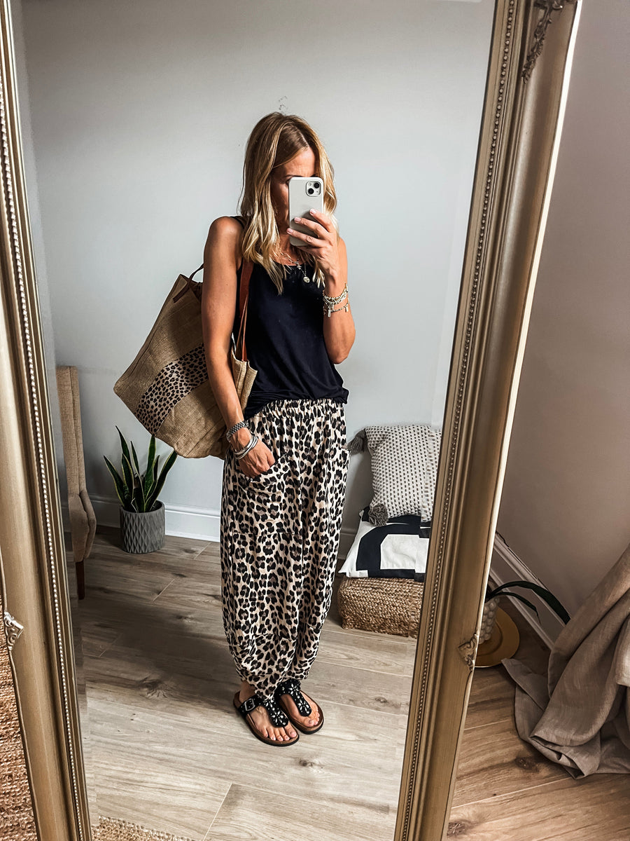 Leopard Print Contrasted Balloon Sleeve Sweater